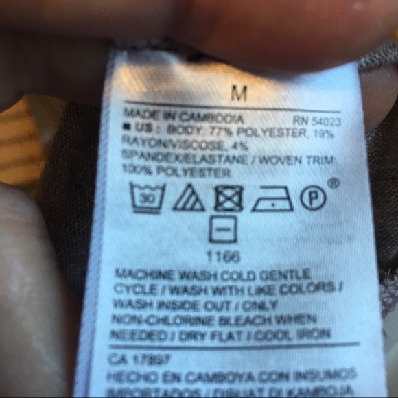 Old Navy Top - Picture 7 of 7